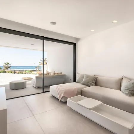 Infinity 0-8 Luxe Sea View 2b بيت للعطل